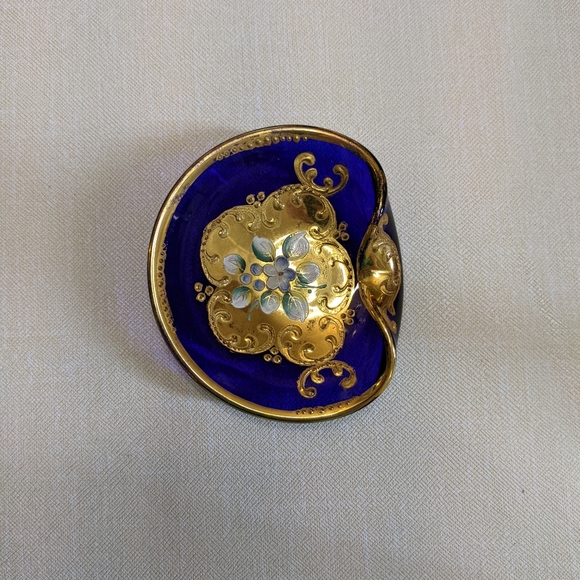 Czeck Cobalt Blue Glass trinket dish with hand painted gold designs - Picture 6 of 6